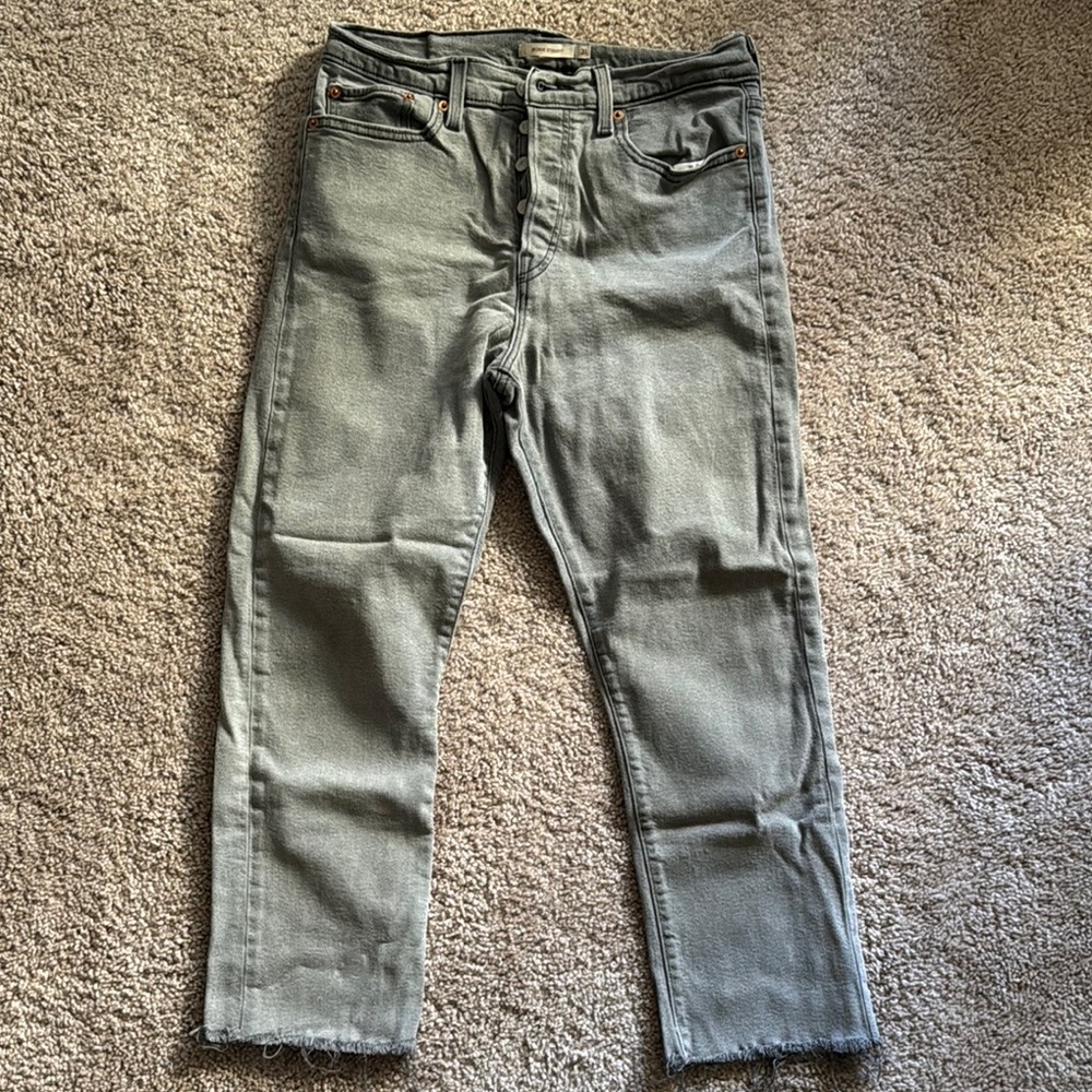 Levi’s Wedgie Straight Jeans